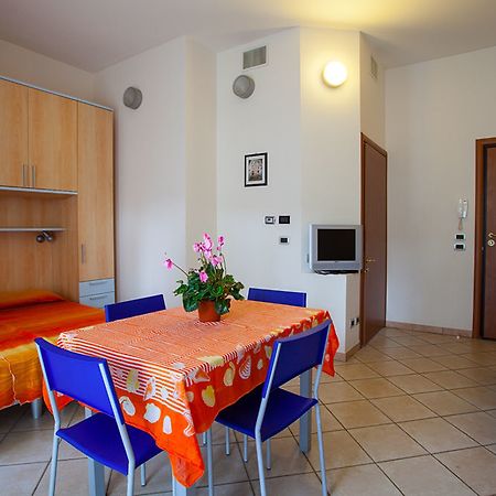 Residence Leonardo Lido di Spina Exterior photo
